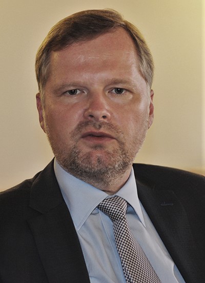 Petr Fiala vede ODS od roku 2014.. Mezi lety 2012-2013 působil jako ministr školství, mládeže a tělovýchovy Nečasova kabinetu. Předtím byl l rektorem a prorektorem Masarykovy univerzity v Brně.