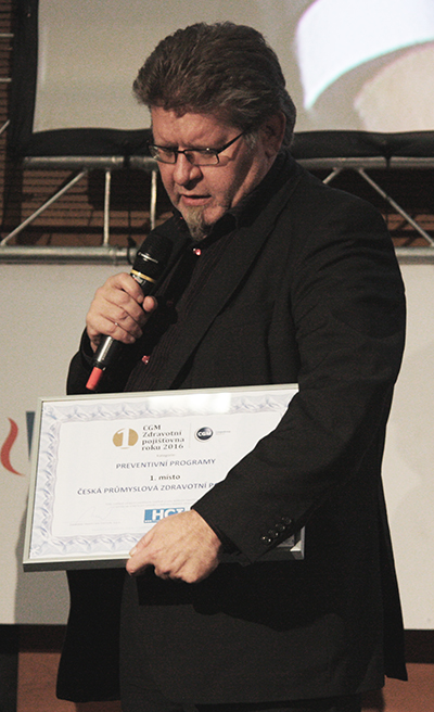 Cenu za nejlepší preventivní programy přebíral ředitel strategie ČPZP Pavel Frňka.