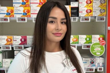 Martina Beniačová, farmaceutka z lekárne Dr. Max v Žiline, hovorí, že príznaky cukrovky sa často mýlia s únavou či stresom.