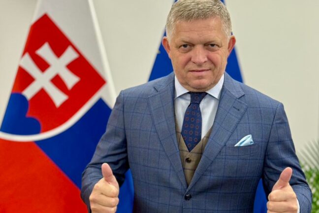 Záchrankový tender, Robert Fico