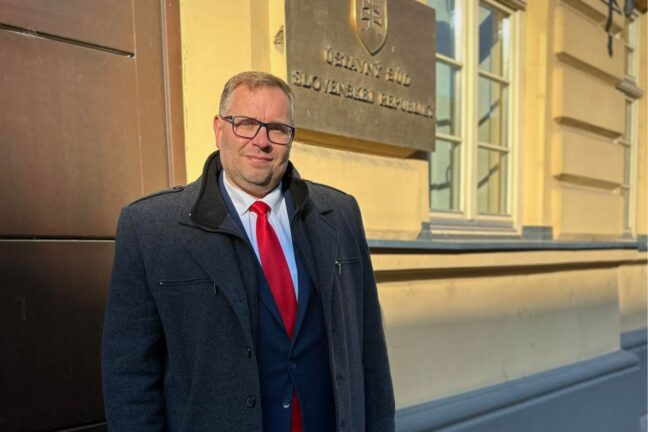 Verejný ochranca práv Róbert Dobrovodský - inovatívny liek